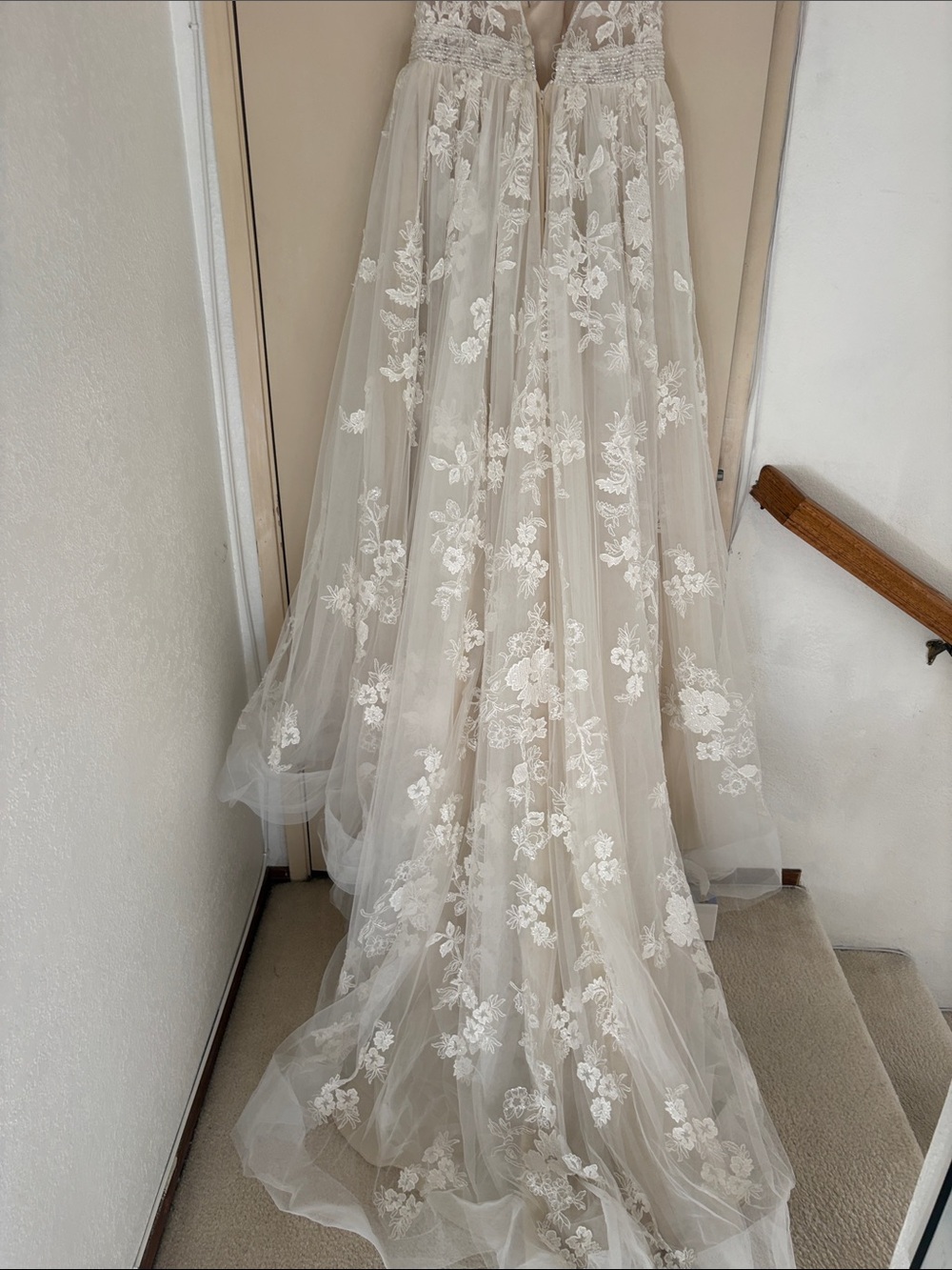 Kitty Chen V-Neck Bridal Gown - Picture 7 of 9